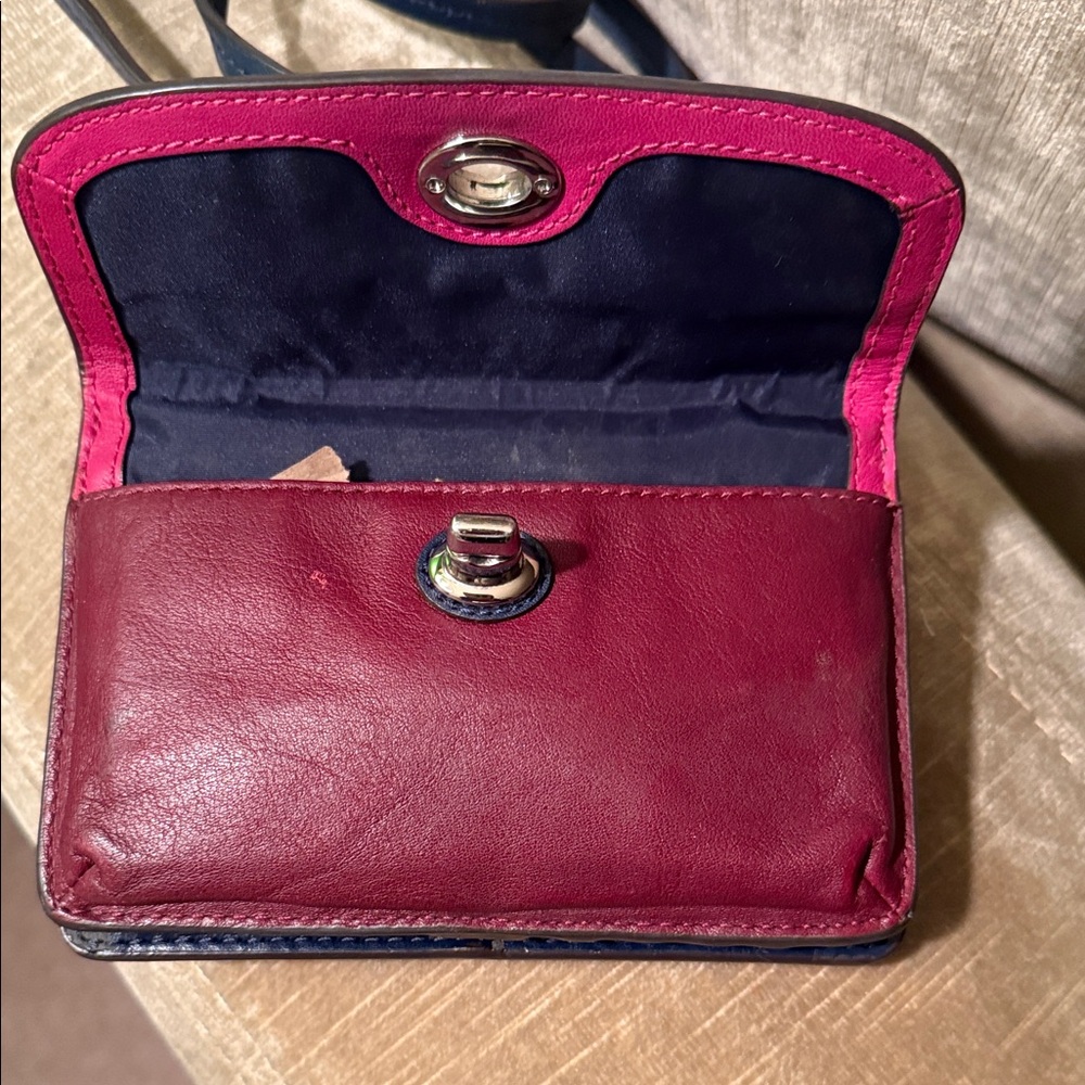 Coach Two-Tone Pink and Burgundy Crossbody Bag - Picture 5 of 14